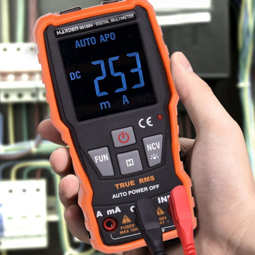 Цифровой карманный мультиметр Арт.661004